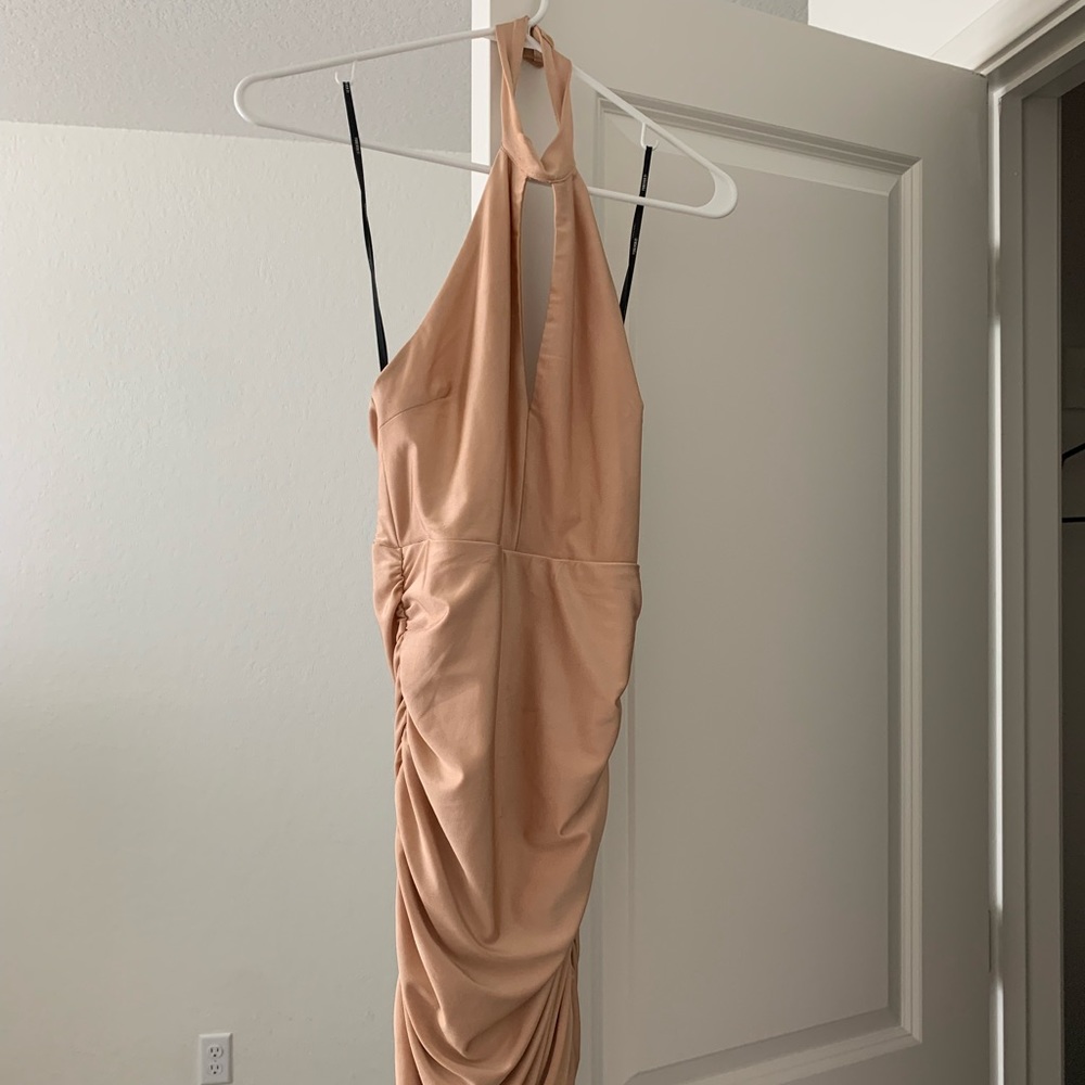 Bodycon nude dress